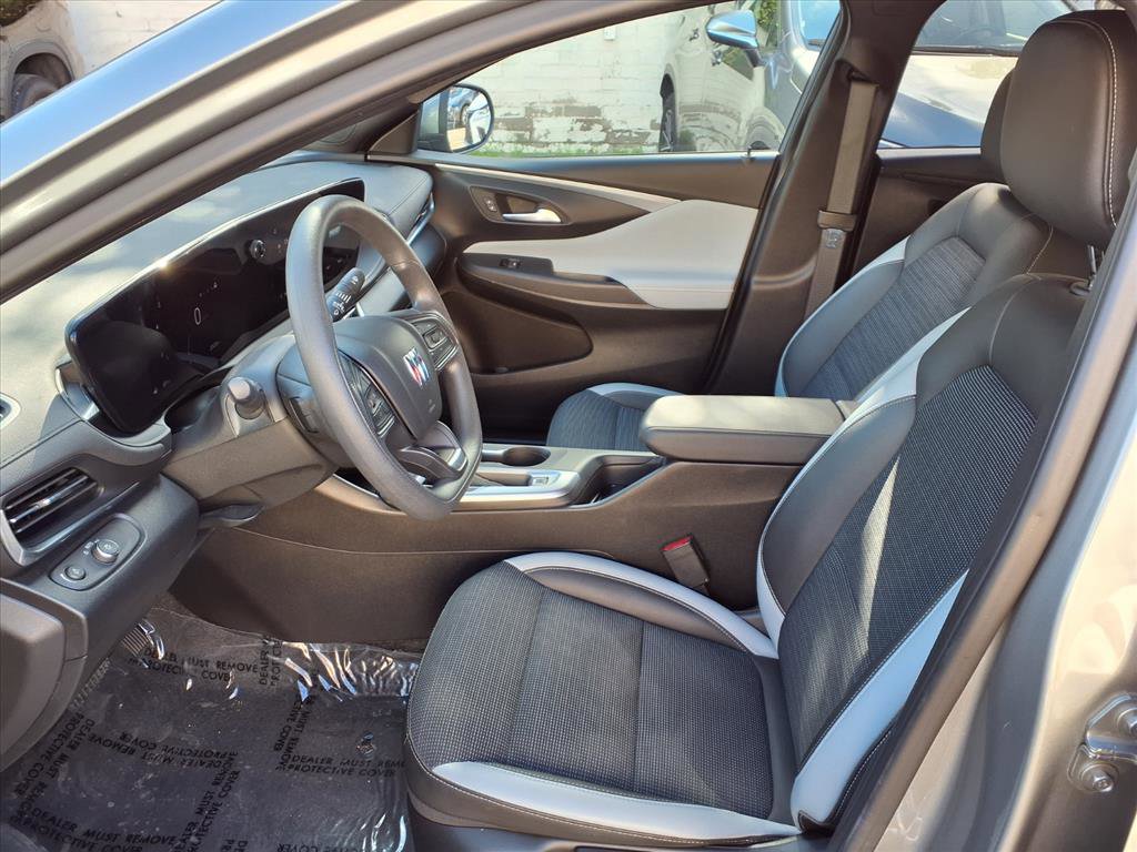 Used 2024 Buick Envista Preferred image 16