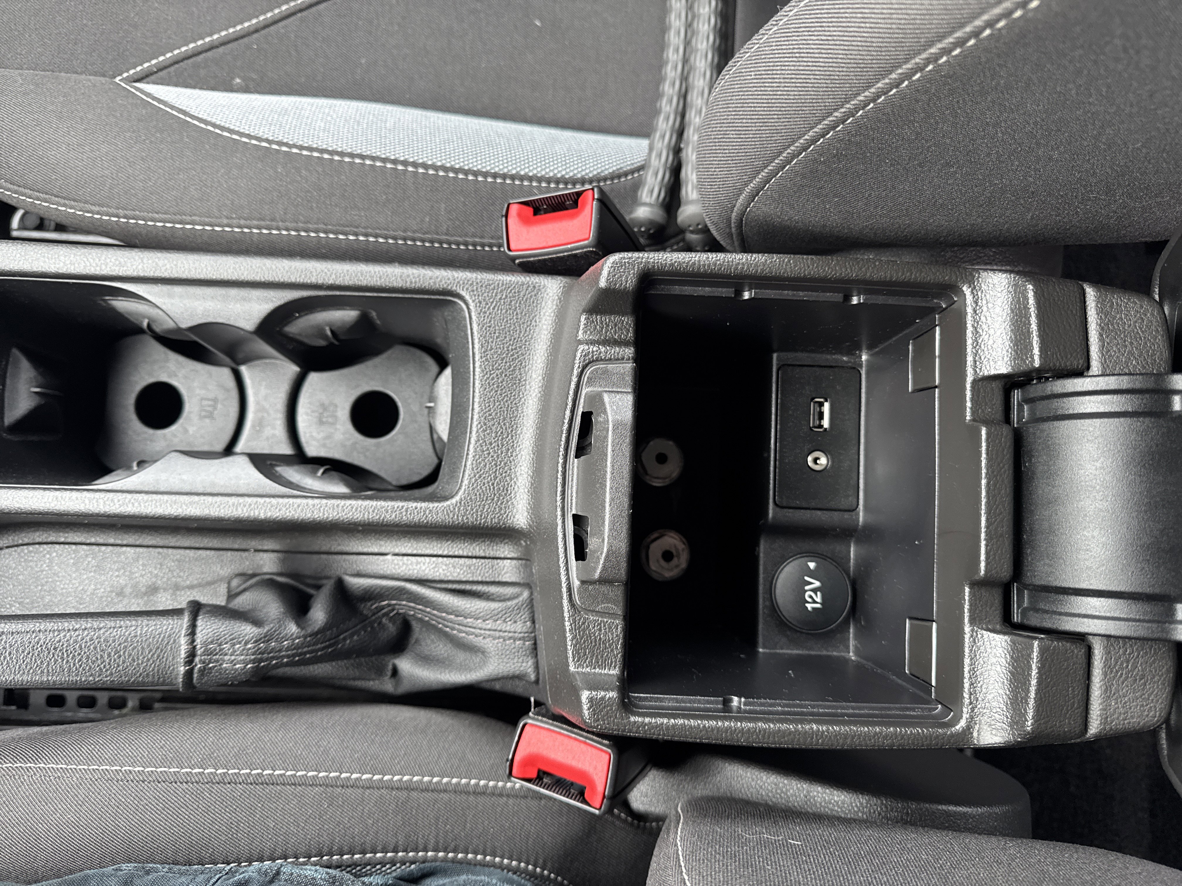 Used 2015 Ford Focus ST image 24