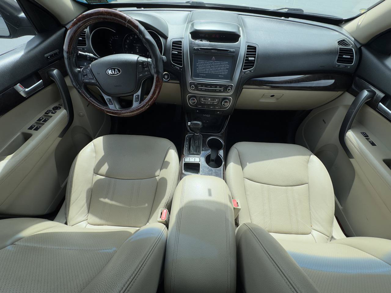 Used 2014 Kia Sorento EX w/ EX V6 Touring Package AWD/4WD image 9