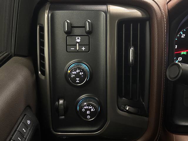 Used 2016 Chevrolet Silverado 1500 High Country w/ High Country Premium Package image 26