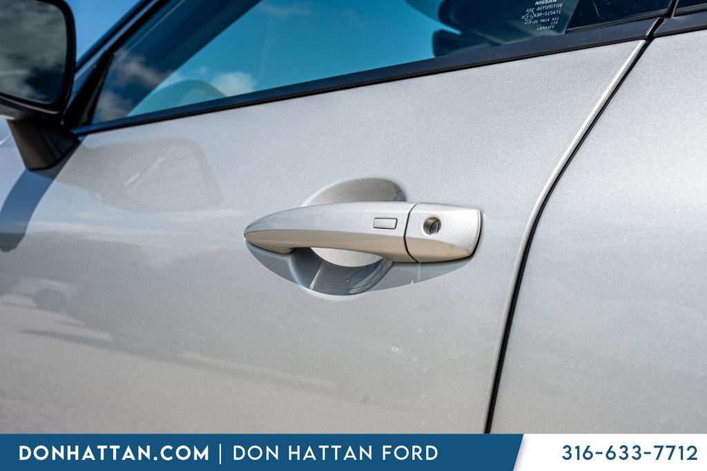 Used 2023 Nissan Rogue Platinum w/ Platinum Premium Package AWD/4WD image 31