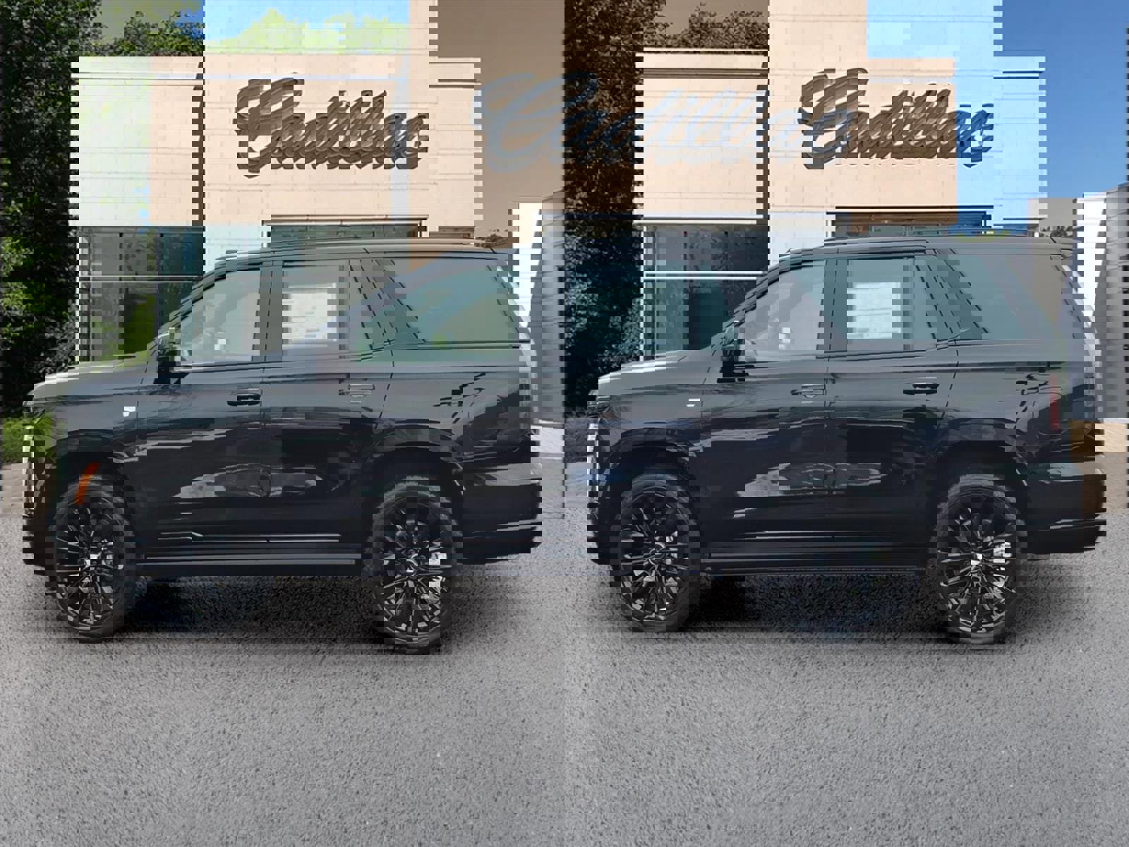 New 2026 Cadillac Escalade Platinum Sport w/ LPO, ONYX Package image 2