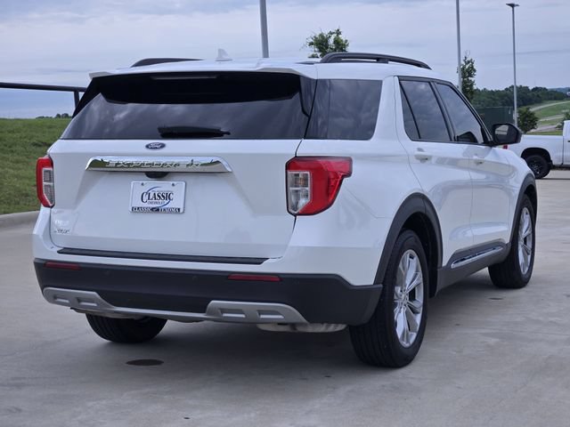 Used 2024 Ford Explorer XLT w/ Equipment Group 202A RWD image 8