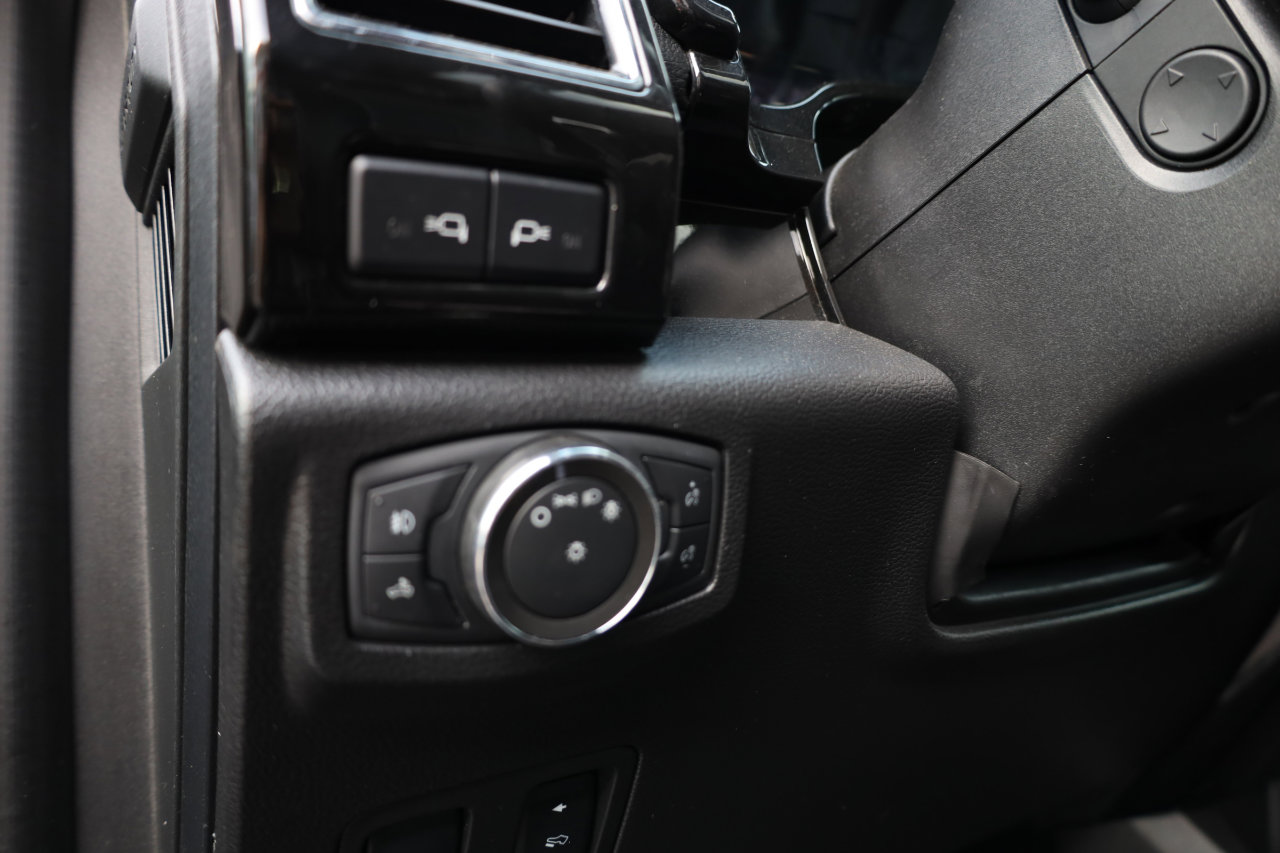 Used 2021 Ford F350 Lariat w/ Lariat Ultimate Package image 55