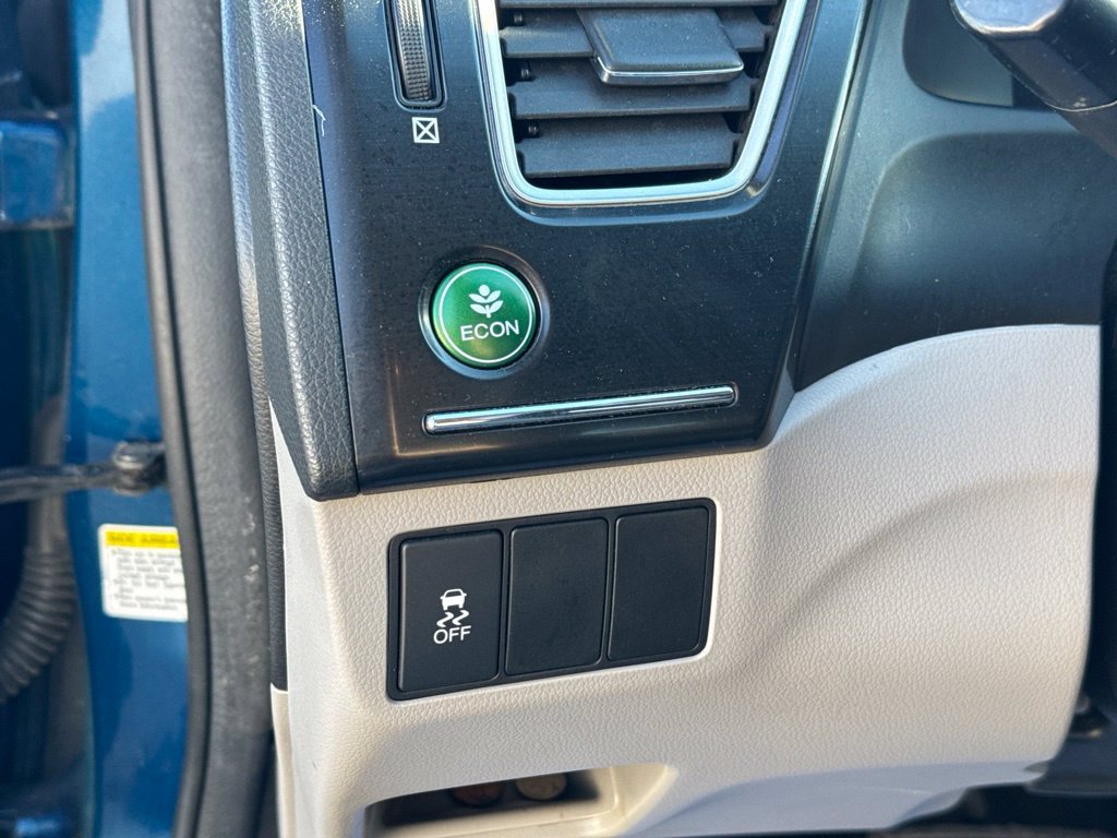 Used 2013 Honda Civic LX image 14