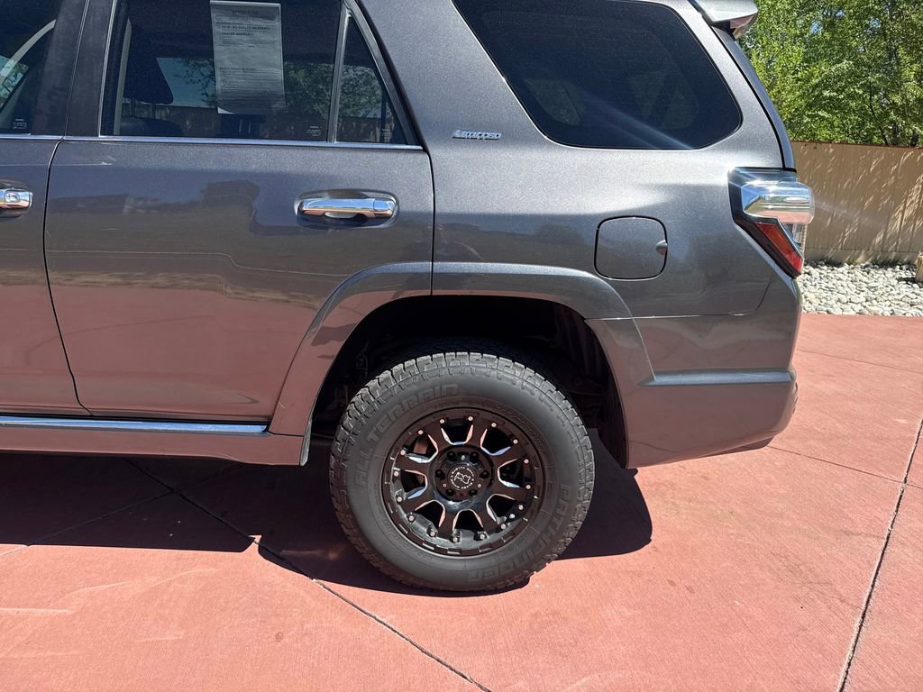 Used 2017 Toyota 4Runner Limited image 34