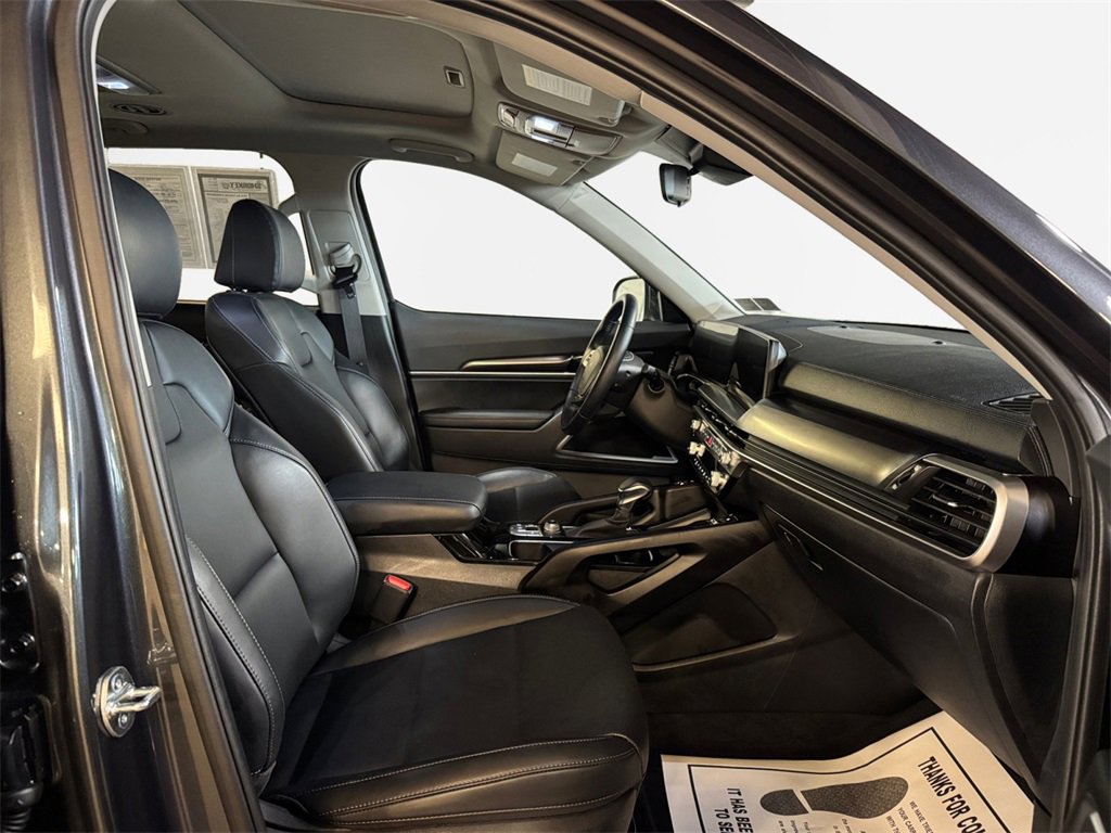 Used 2024 Kia Telluride S w/ S Sunroof Package image 26