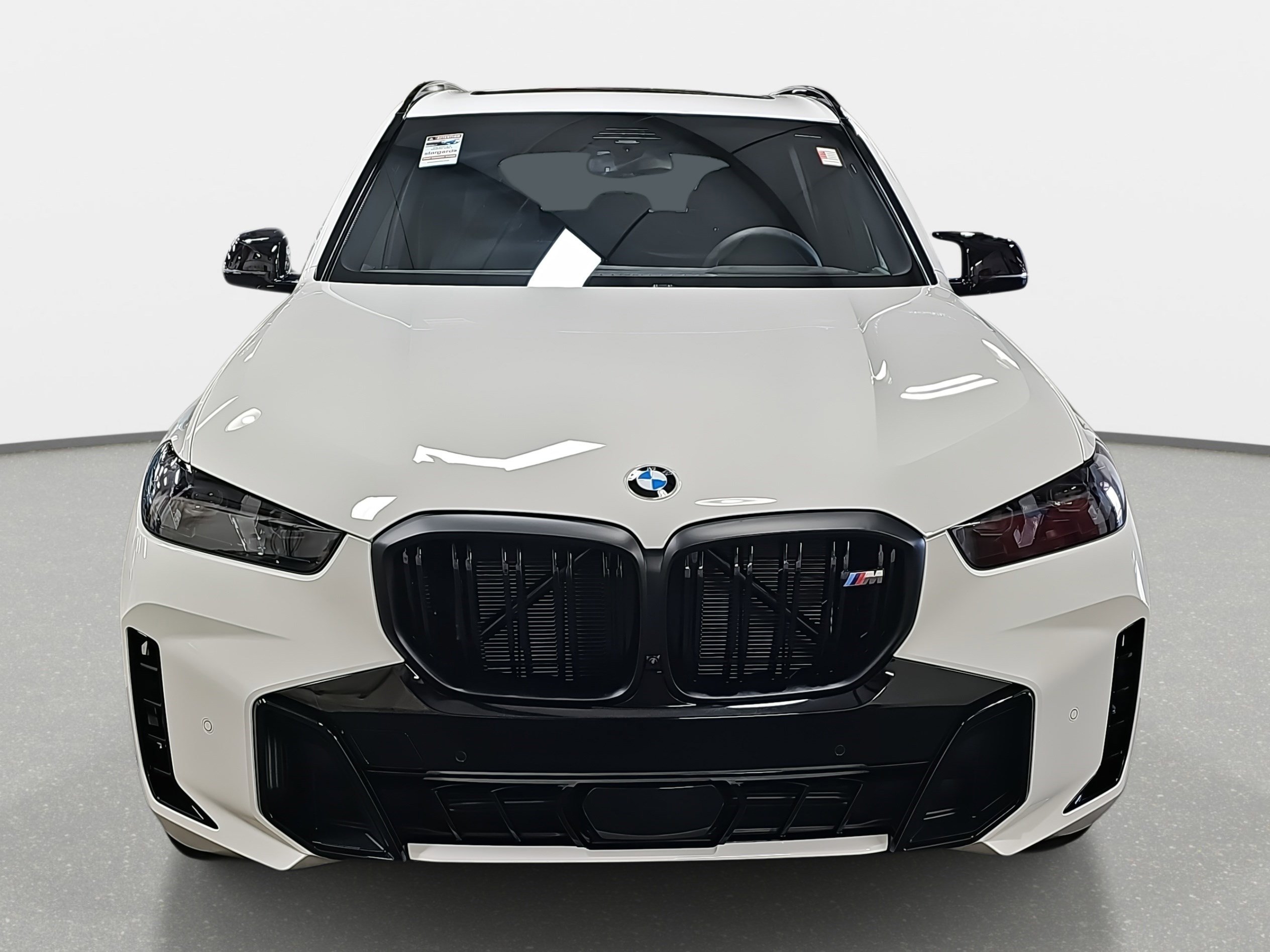 New 2026 BMW X5 M60i image 2