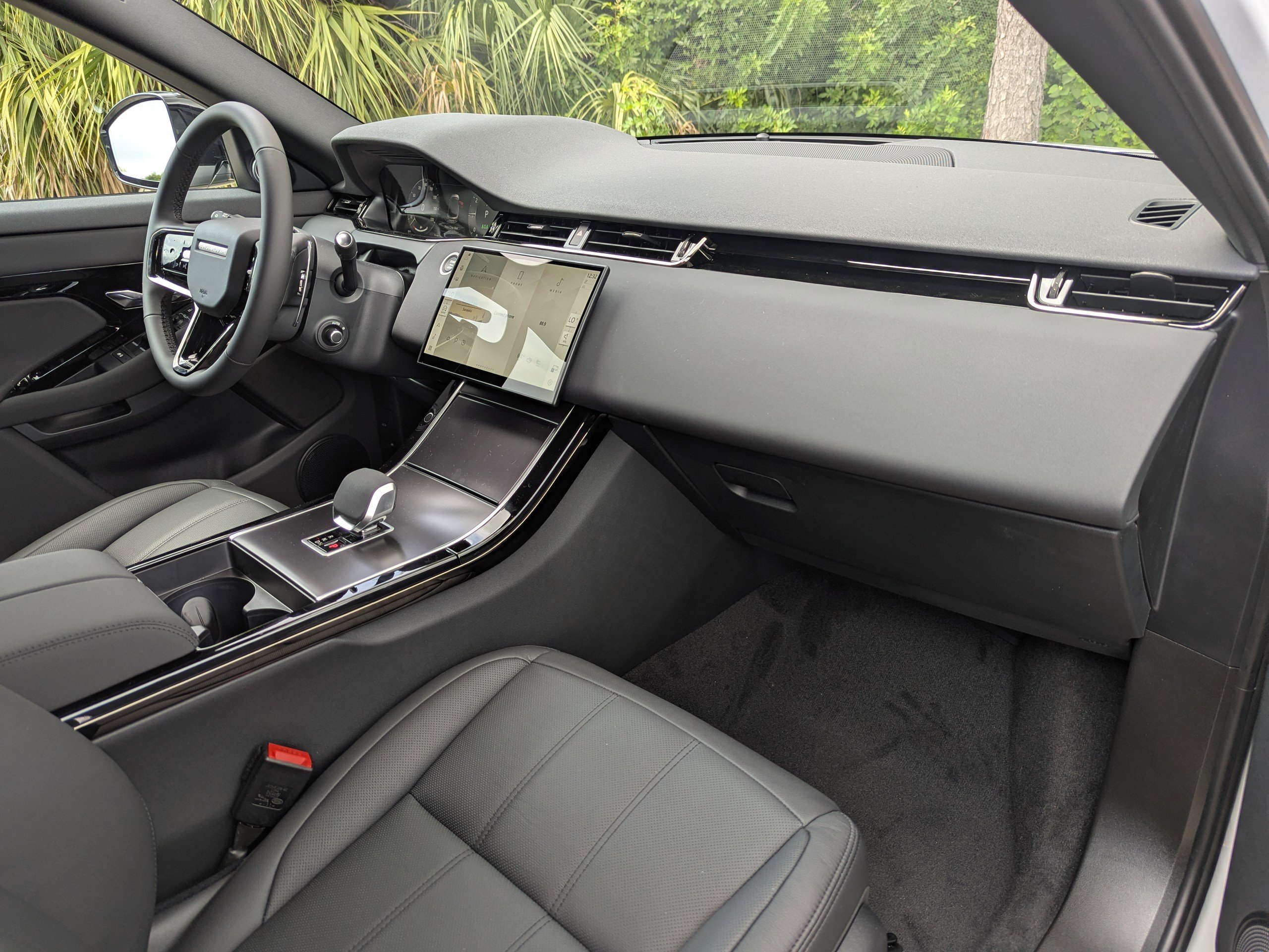 New 2026 Land Rover Range Rover Evoque Dynamic SE image 13