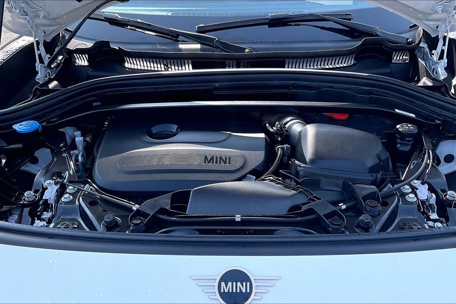 Used 2025 MINI Cooper Countryman S w/ Comfort Package Max AWD/4WD image 32