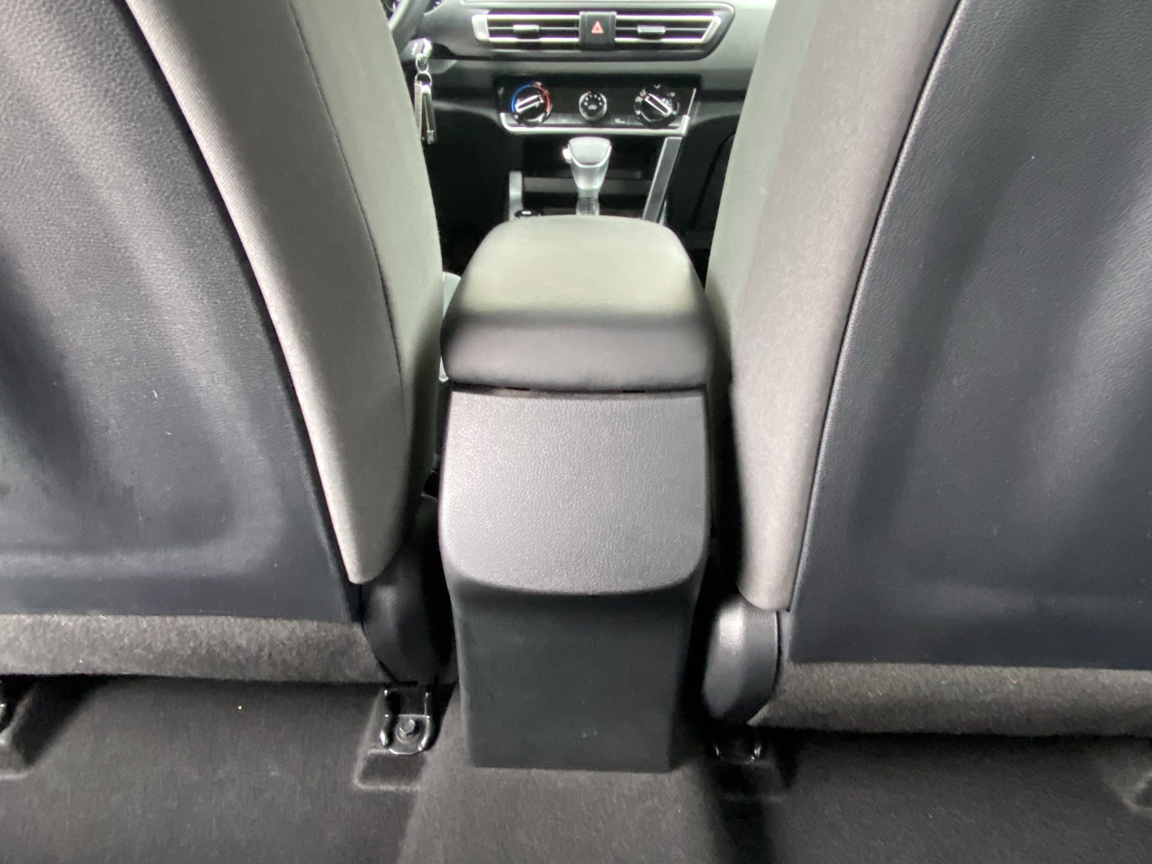 Used 2022 Kia Seltos LX image 34