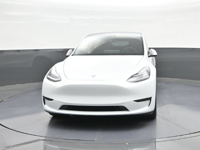 Used 2023 Tesla Model Y Long Range AWD/4WD image 22