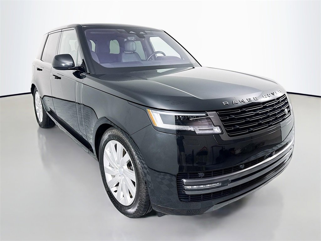 Used 2023 Land Rover Range Rover SE image 7