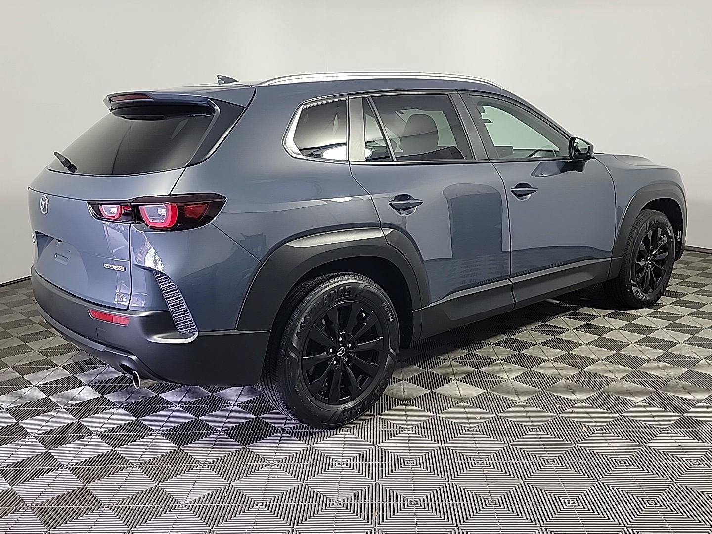 Used 2025 MAZDA CX-50 AWD 2.5 S w/ Premium Package image 4