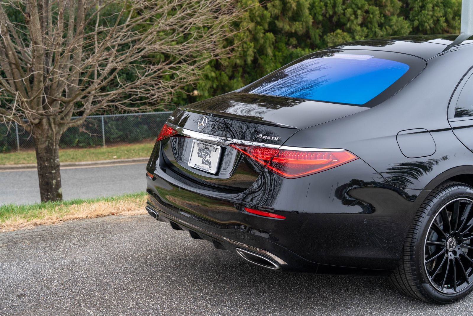 Used 2025 Mercedes-Benz S 580 4MATIC Sedan image 11