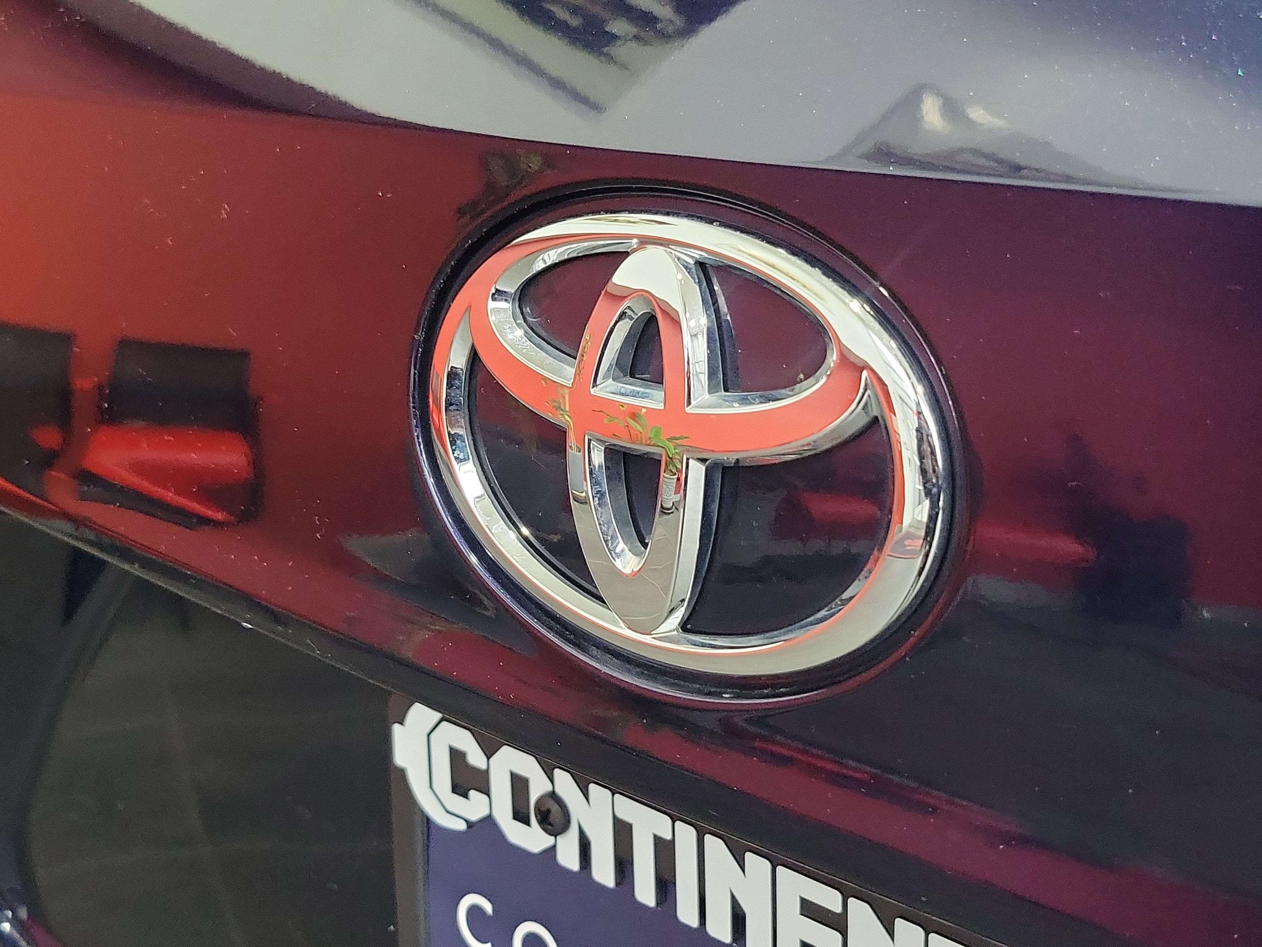 Certified 2025 Toyota Highlander LE image 7