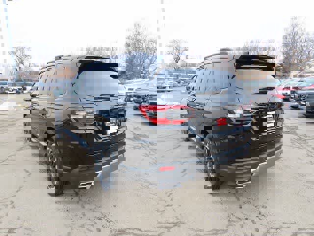 New 2026 Honda Pilot Touring image 4