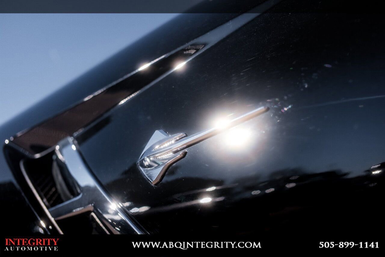 Used 2019 Chevrolet Corvette Stingray Coupe w/ Battery Protection Package image 11