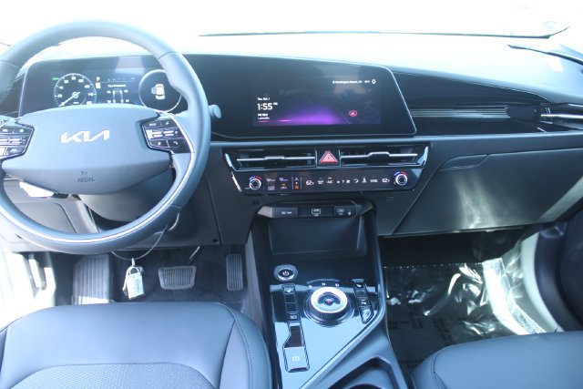Used 2025 Kia Niro Wind FWD image 13