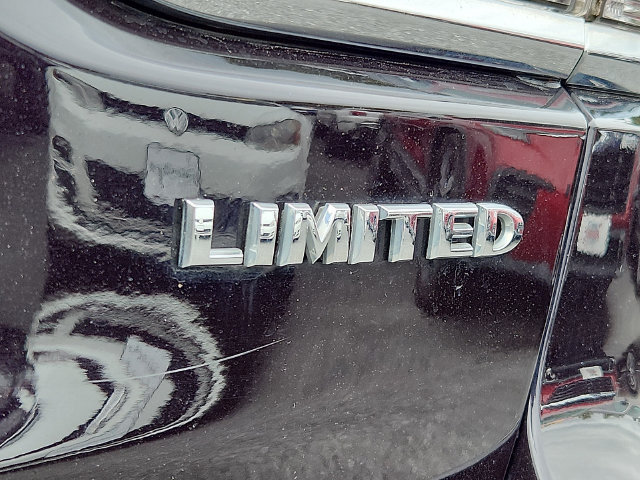 Used 2019 Jeep Grand Cherokee Limited w/ Trailer Tow Group IV AWD/4WD image 34