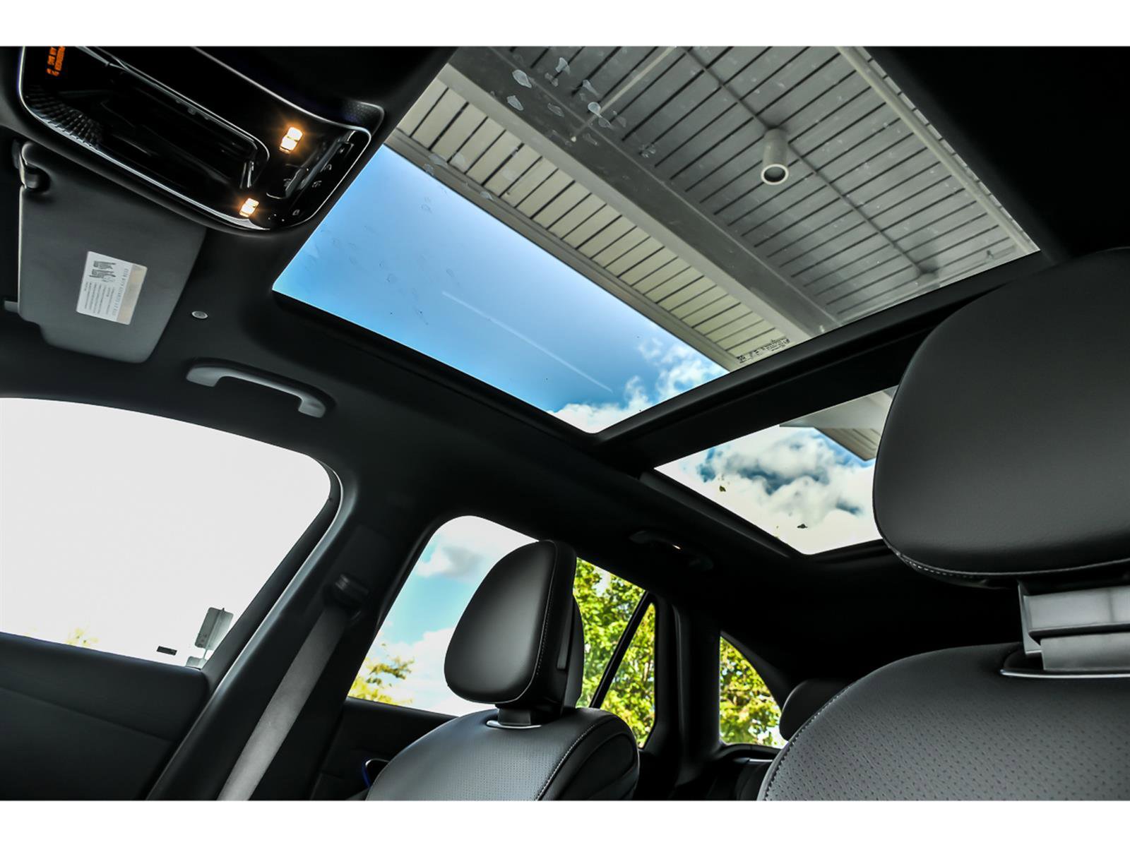 Certified 2026 Mercedes-Benz GLC 300 4MATIC image 10