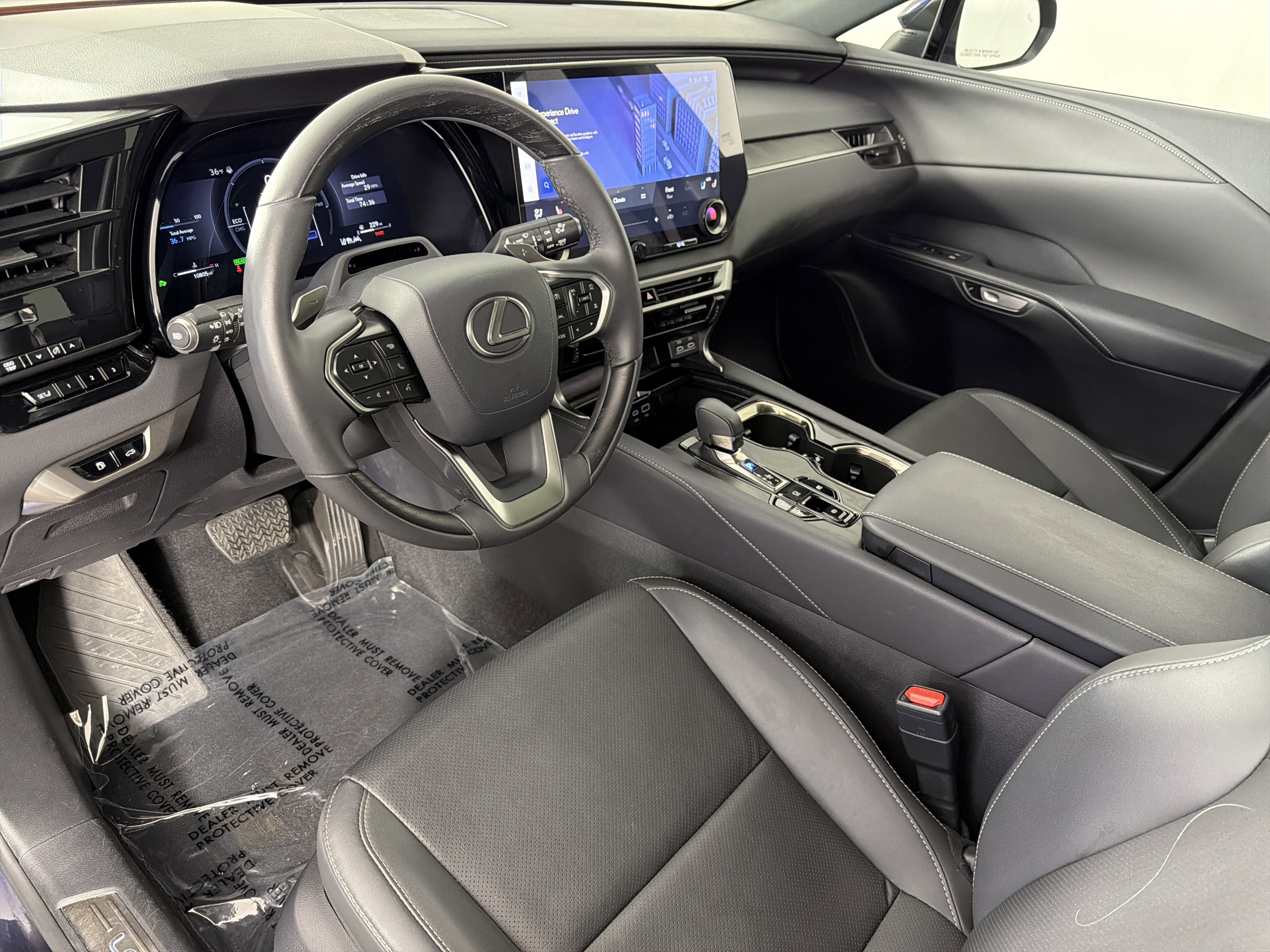 Used 2025 Lexus RX 350h w/ Convenience Package image 18