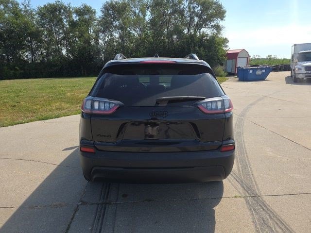 Certified 2019 Jeep Cherokee Latitude Plus AWD/4WD image 7