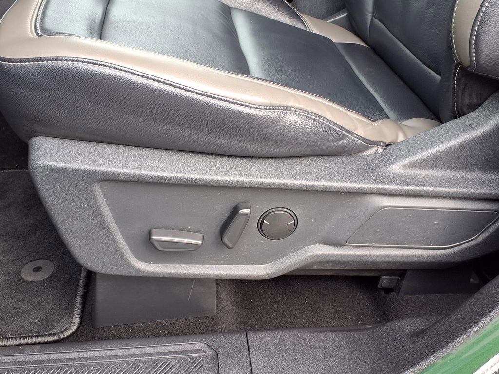 Used 2025 Ford Bronco Outer Banks AWD/4WD image 4