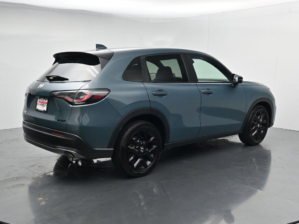 Used 2024 Honda HR-V Sport image 8