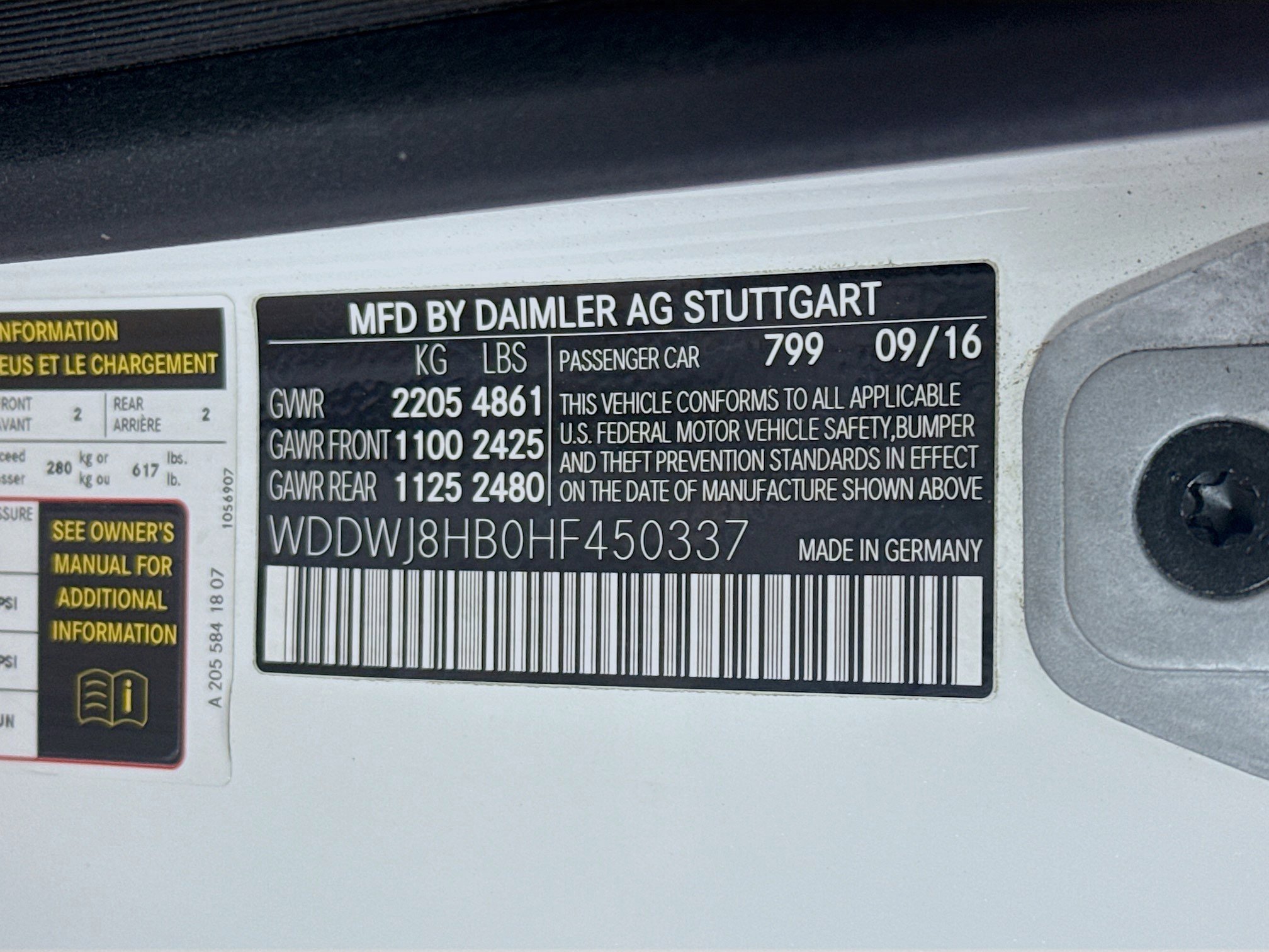 Used 2017 Mercedes-Benz C 63 AMG S image 38