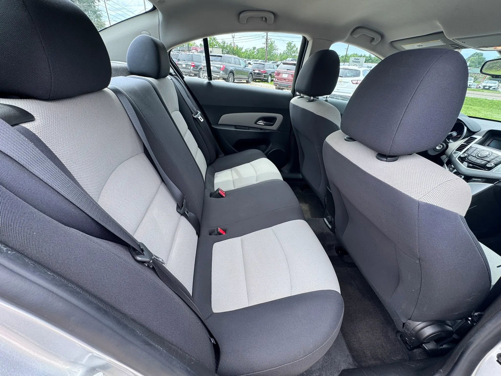 Used 2016 Chevrolet Cruze LS FWD image 22