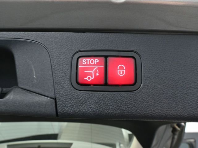 Used 2021 Mercedes-Benz GLC 300 4MATIC image 44