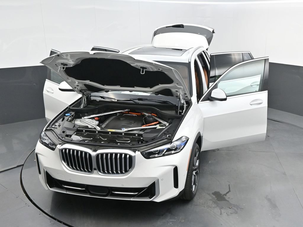 New 2026 BMW X5 xDrive50e AWD/4WD image 58
