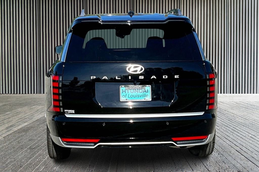 New 2026 Hyundai Palisade Calligraphy FWD image 4