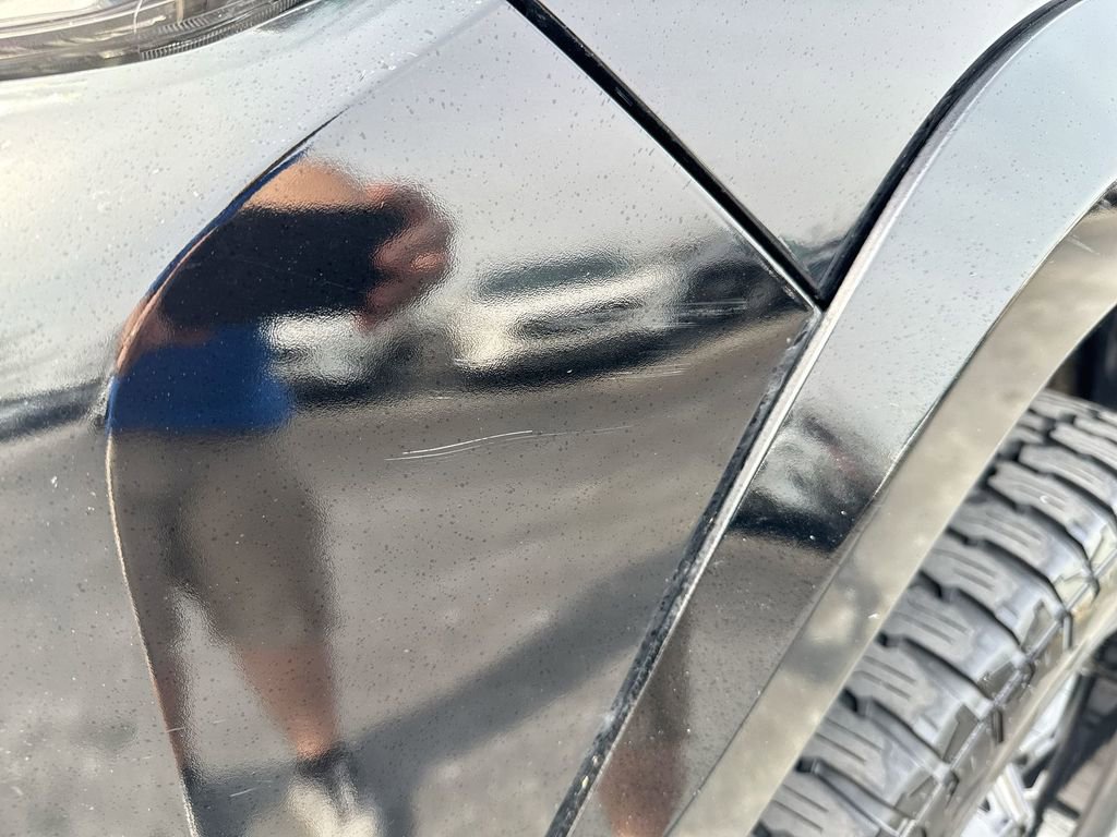 Used 2016 Toyota Tacoma Limited w/ Towing Package image 30