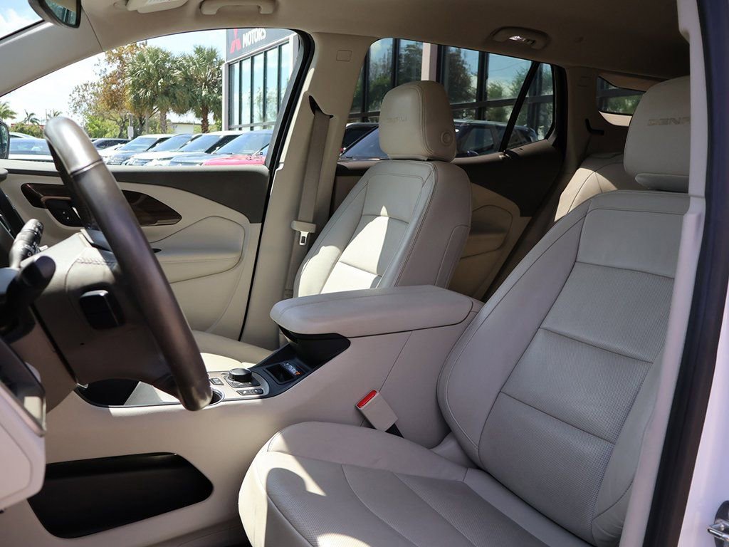 Used 2020 GMC Terrain Denali w/ Denali Premium Package image 29