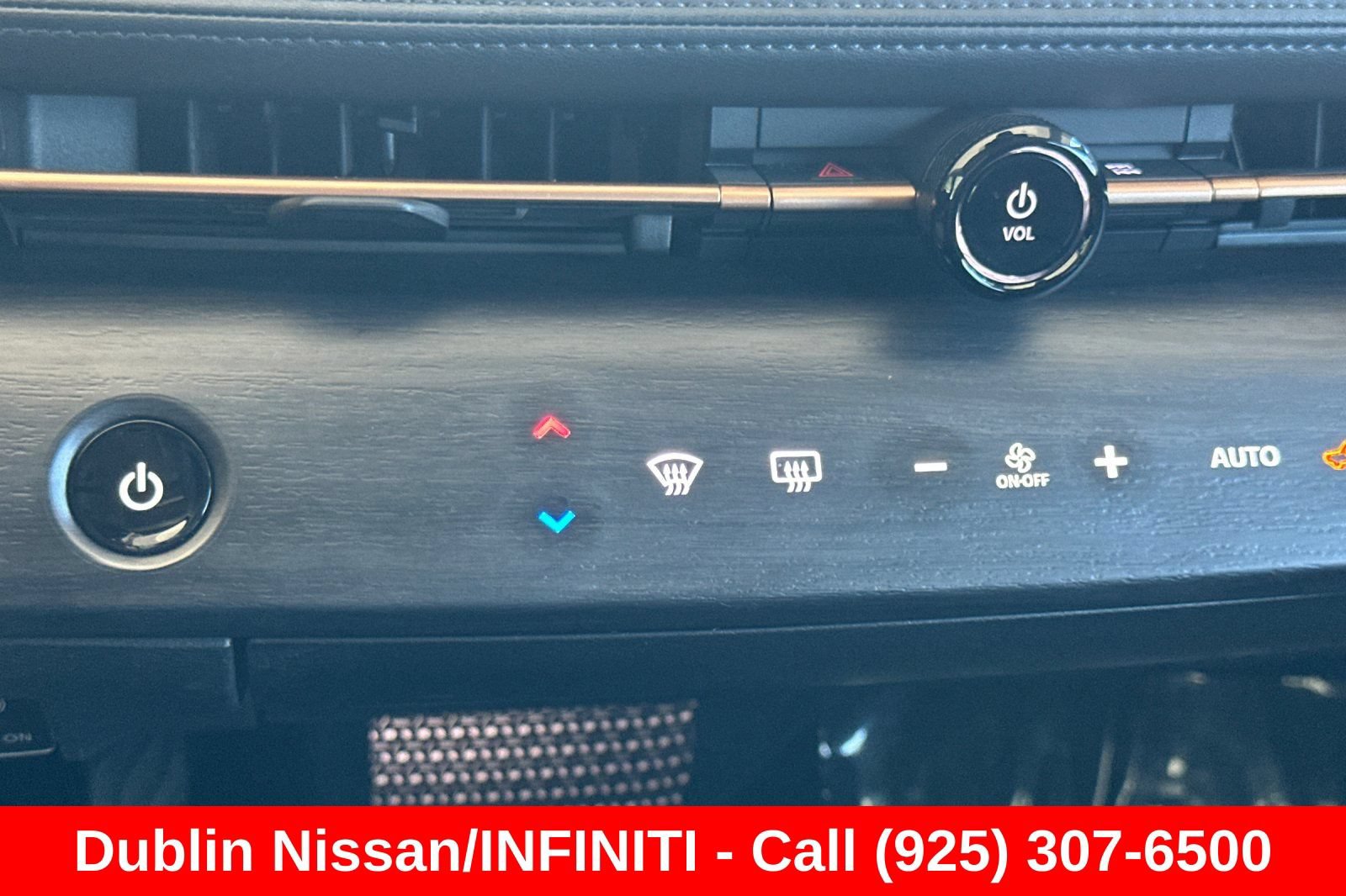 Used 2023 Nissan Ariya FWD image 29