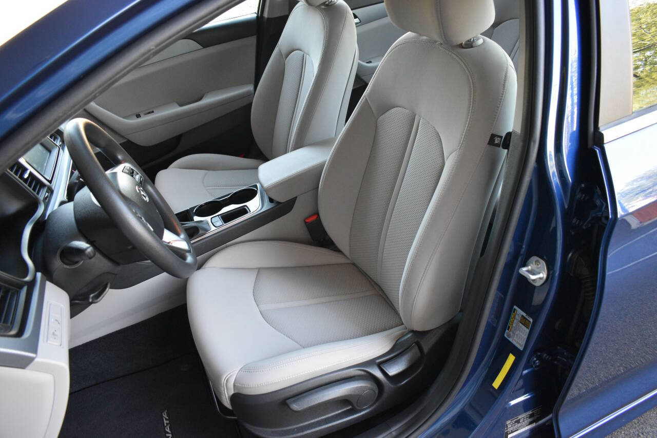 Used 2019 Hyundai Sonata ECO FWD image 18