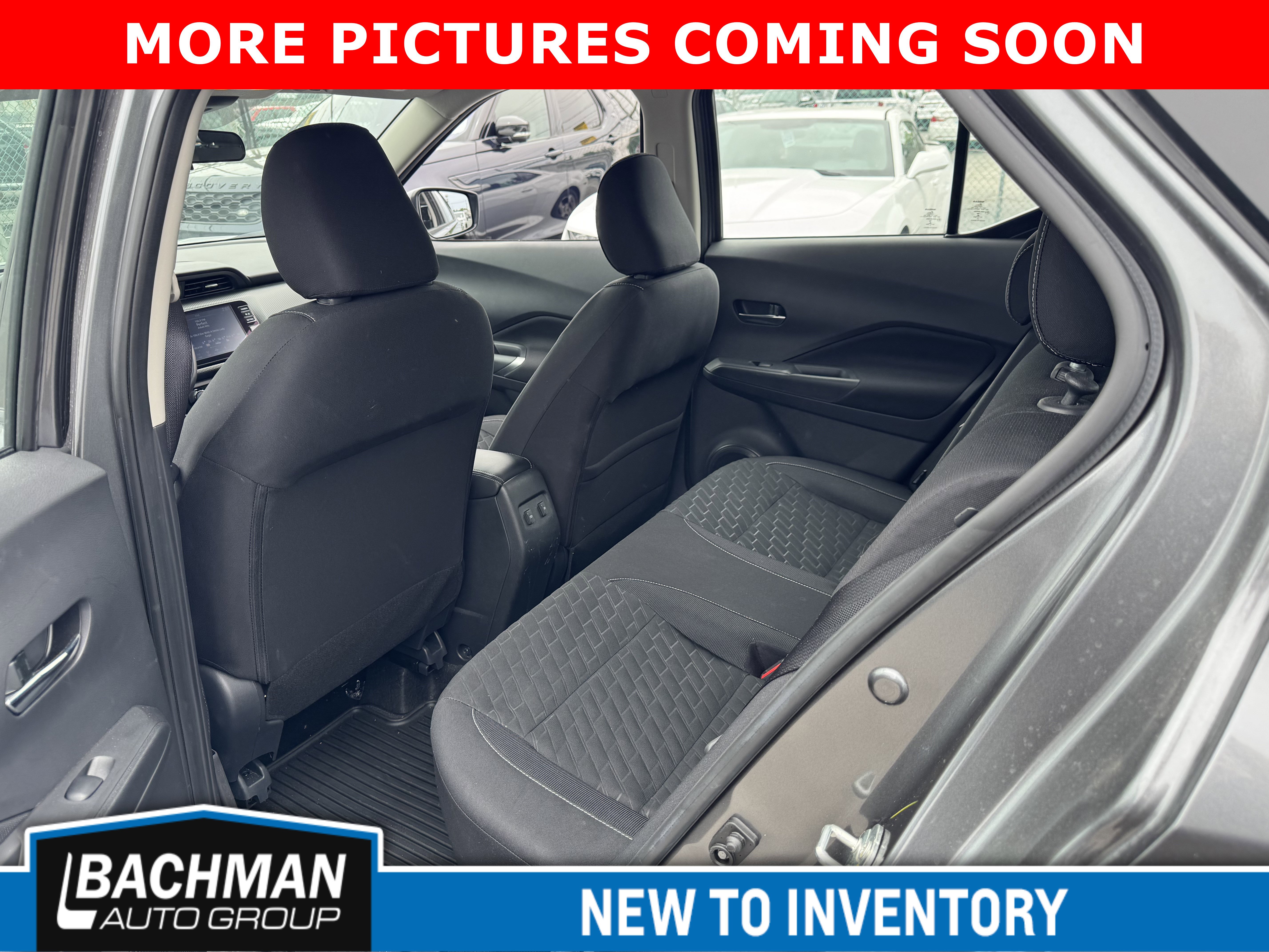 Used 2022 Nissan Kicks SV FWD image 5