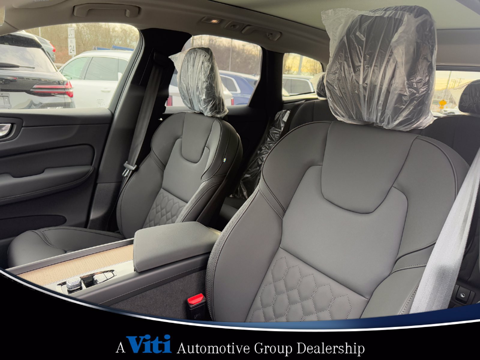 Used 2026 Volvo XC60 B5 Plus w/ Protection Package Premier AWD/4WD image 13