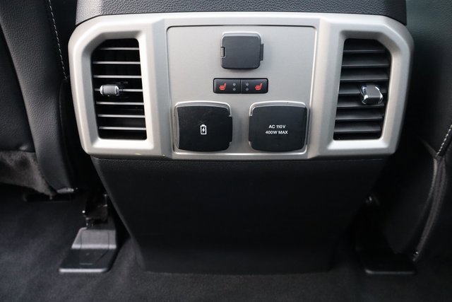 Used 2021 Ford F350 Lariat image 34