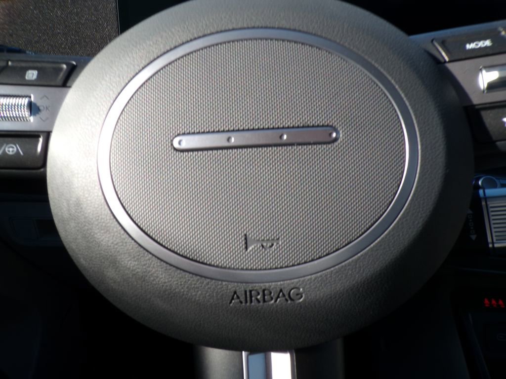 New 2026 Hyundai Kona Limited AWD/4WD image 32
