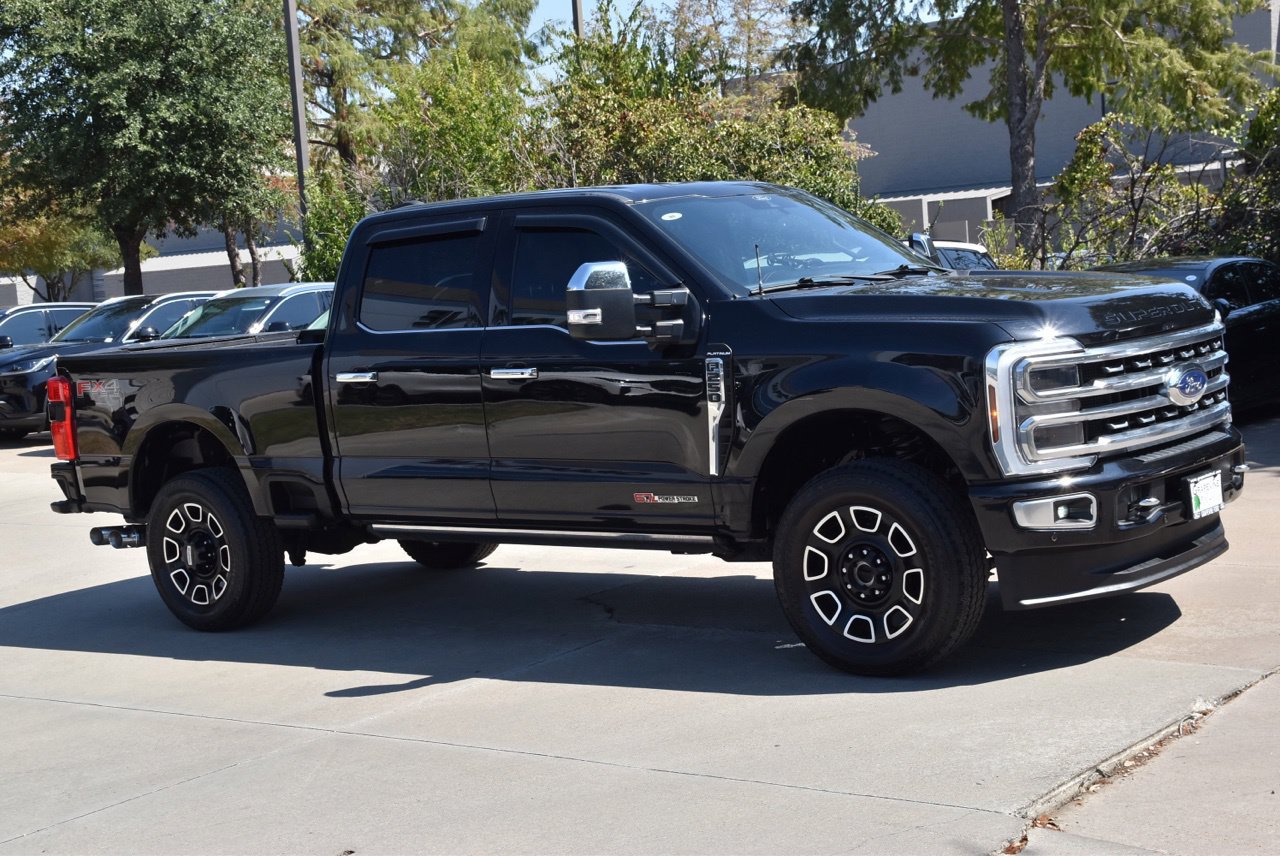 Used 2024 Ford F250 Platinum AWD/4WD image 5