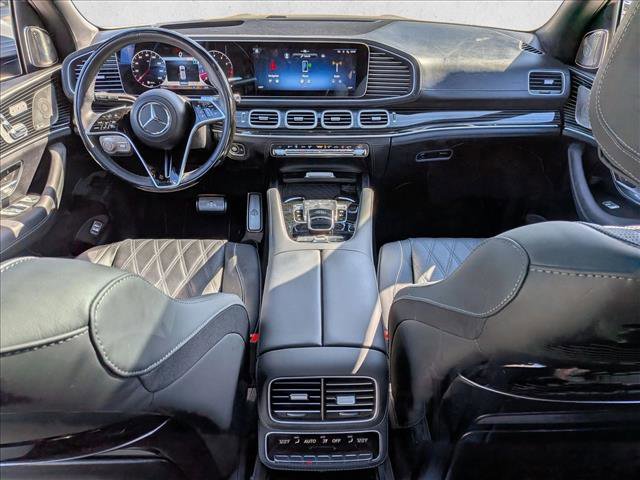 Used 2024 Mercedes-Benz Maybach GLS 600 4MATIC image 16