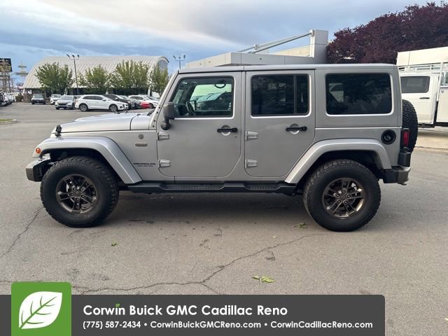Used 2017 Jeep Wrangler Unlimited Sahara AWD/4WD image 3