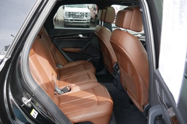 Used 2018 Audi Q5 2.0T Premium Plus w/ Premium Plus Package AWD/4WD image 30