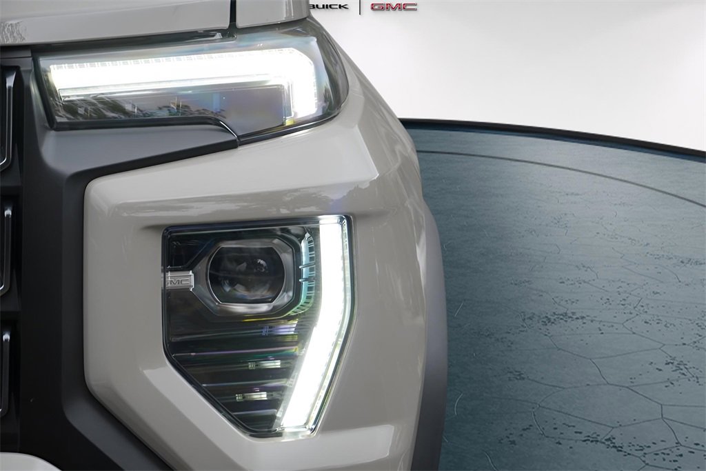 New 2026 GMC Canyon AT4 w/ Technology Plus Package image 2