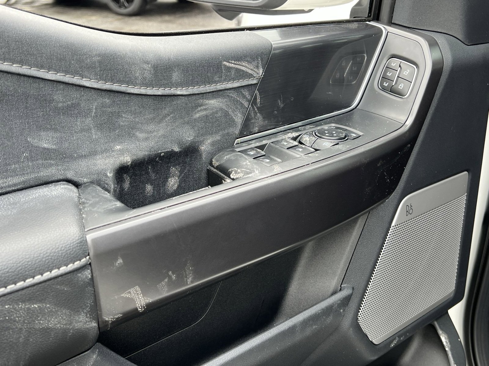 New 2026 Ford F150 Lariat w/ Equipment Group 501A Mid image 15