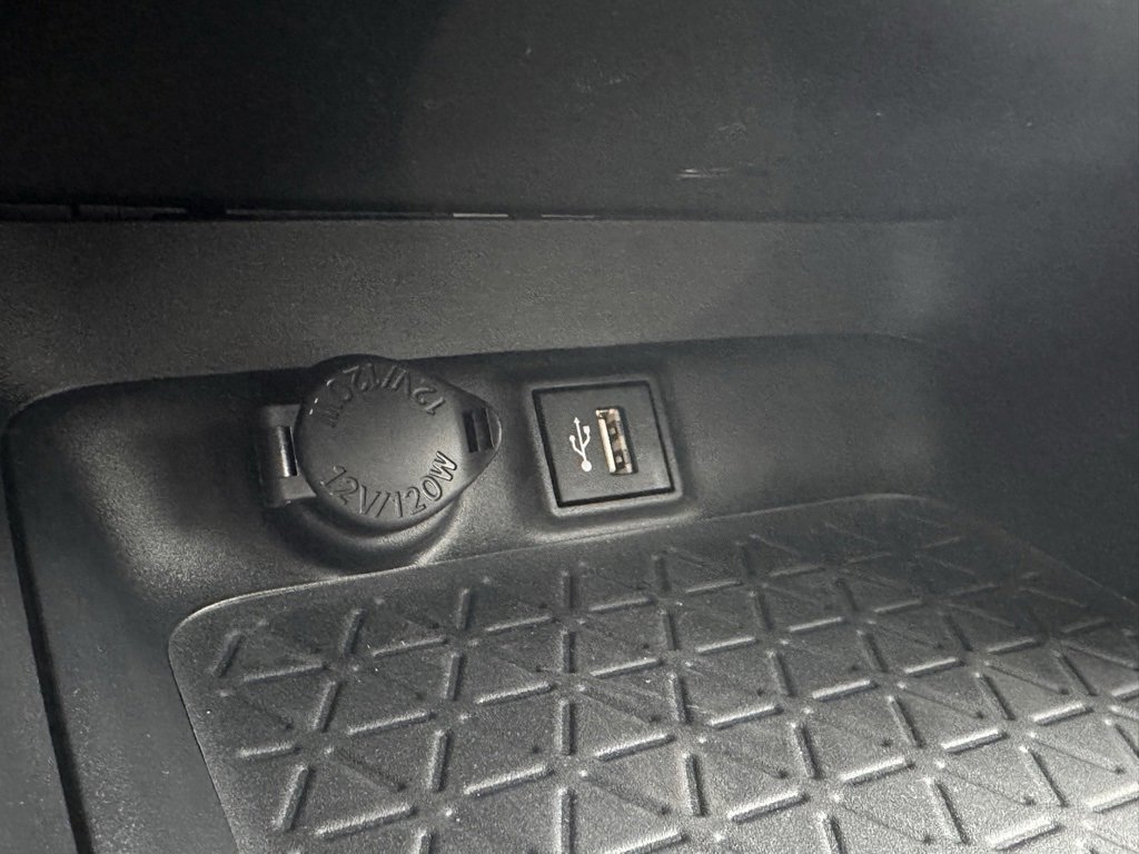 New 2025 Toyota RAV4 XLE Premium image 32