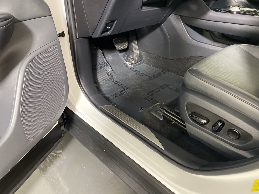 Certified 2023 Lexus RZ 450e Premium w/ Technology Package image 25